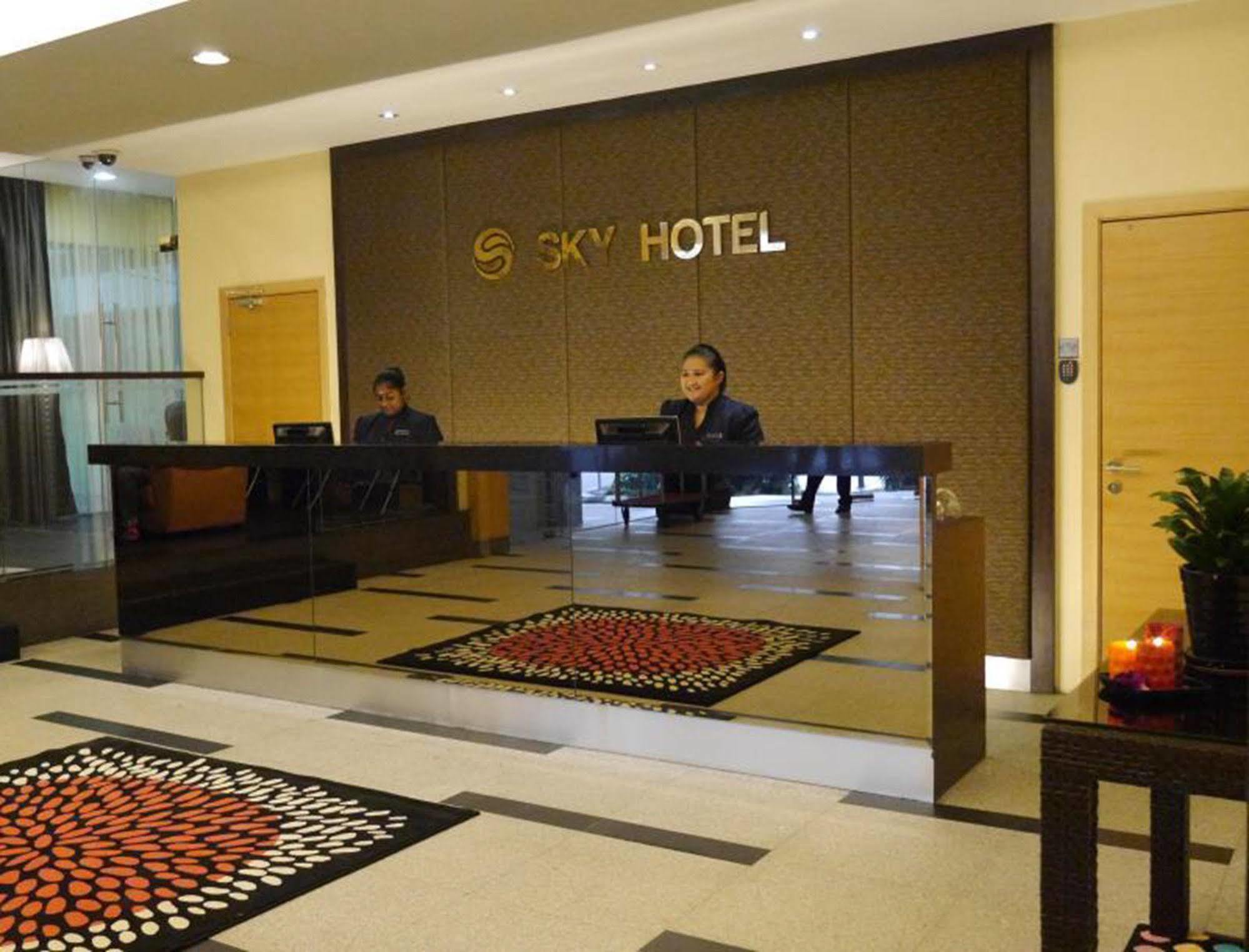 Sky Hotel Kuala Lumpur Dış mekan fotoğraf